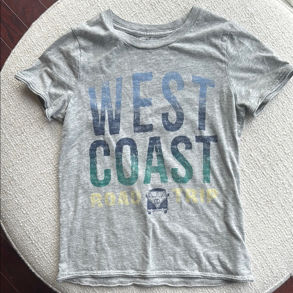 Peek Short Sleeve Tee